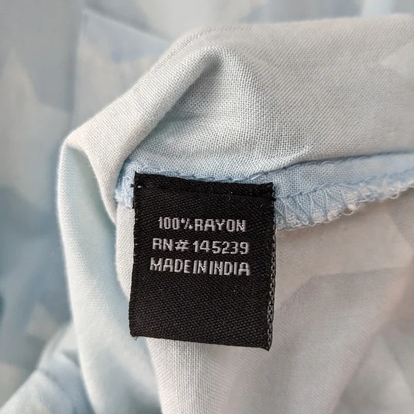 Sim & Sam Star Print Tie Front Hem Top XL - Picture 4 of 4